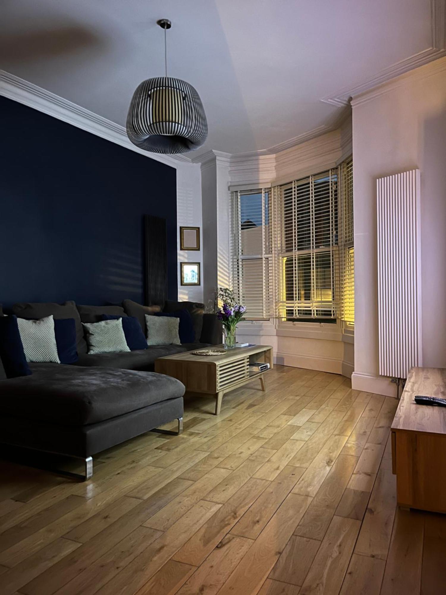 The Clock Tower Apartment: Modern 2-bed With Free Parking In Southsea *