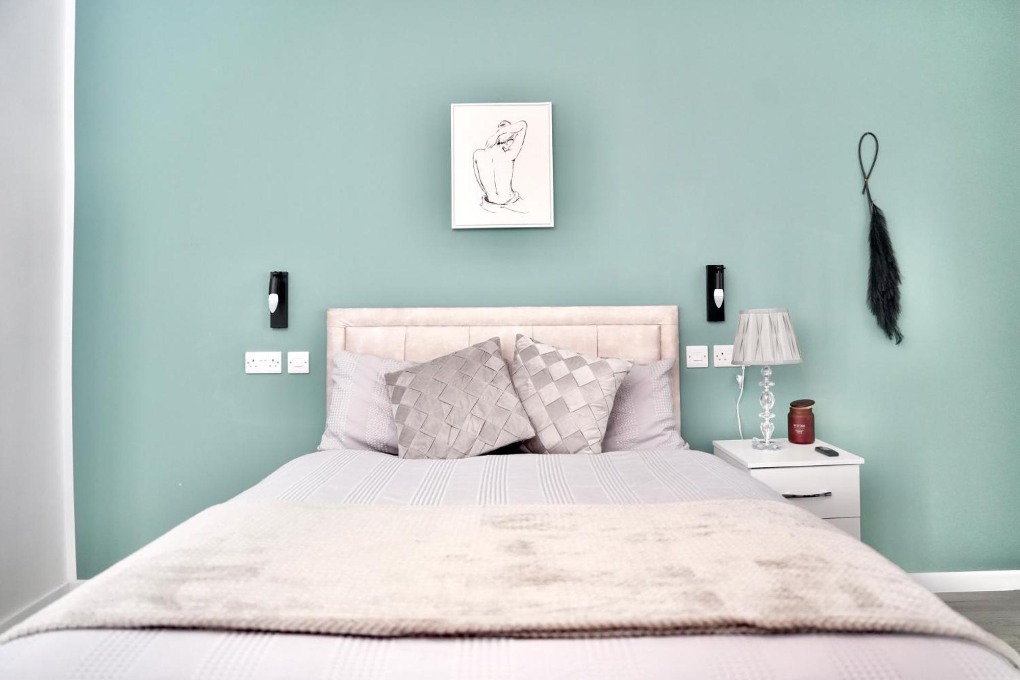 Luxury Flats In Southsea - Free Parking Apartment