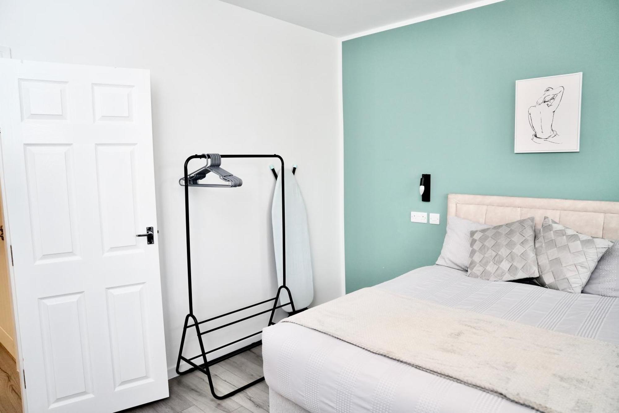 Luxury Flats In Southsea - Free Parking