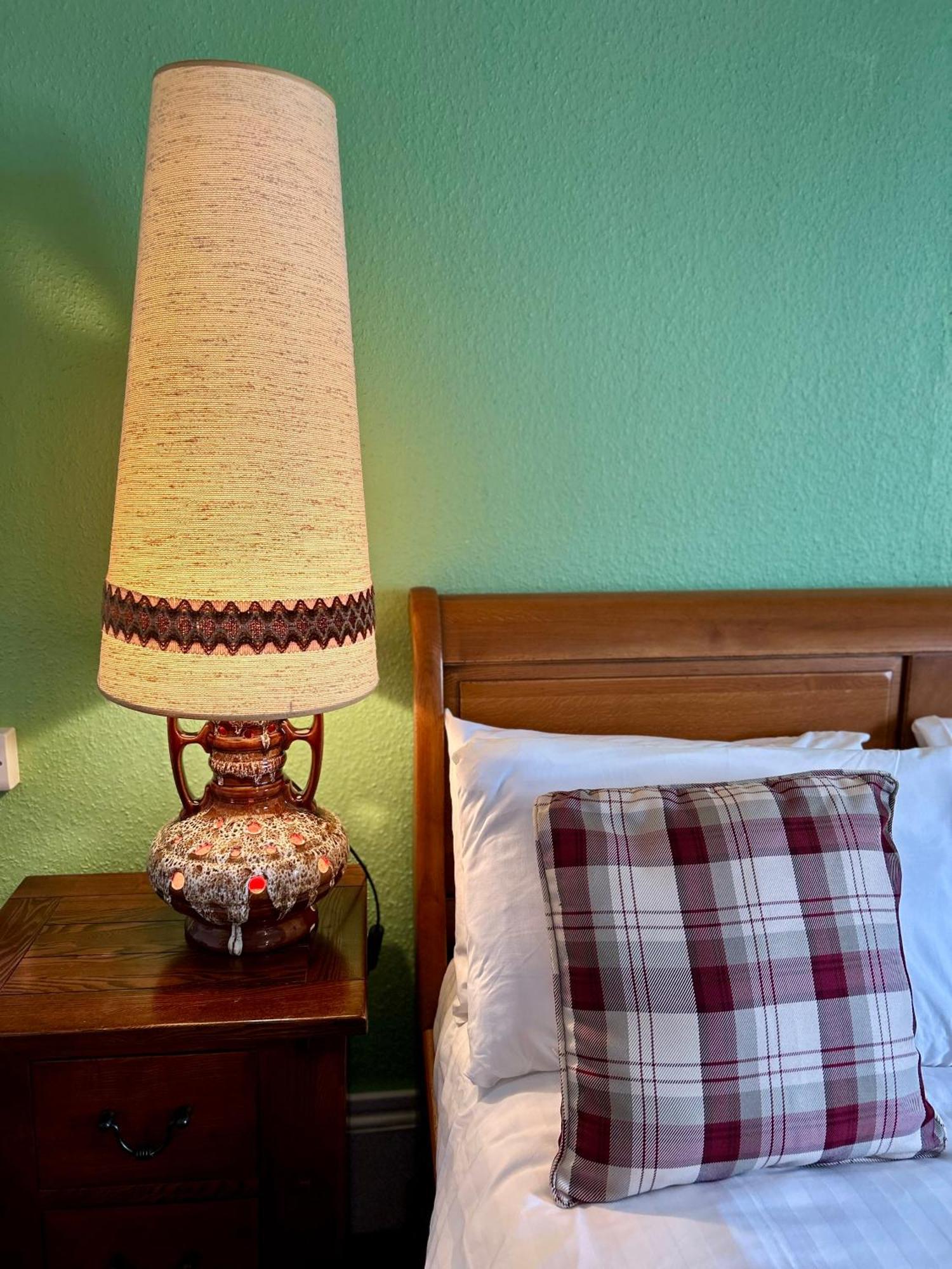 Clarence Quarters Self-catering *