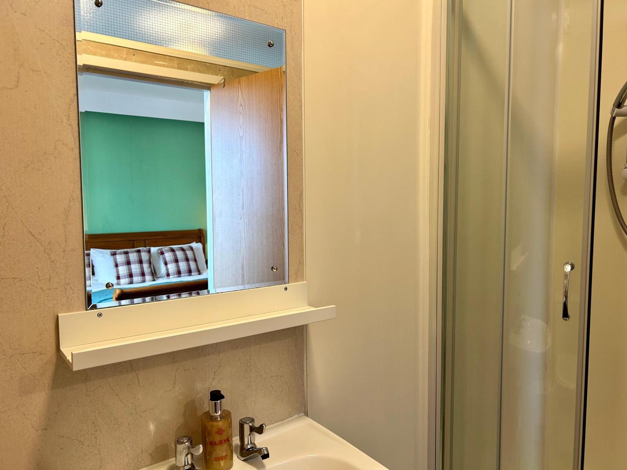 Aparthotel Clarence Quarters Self-catering