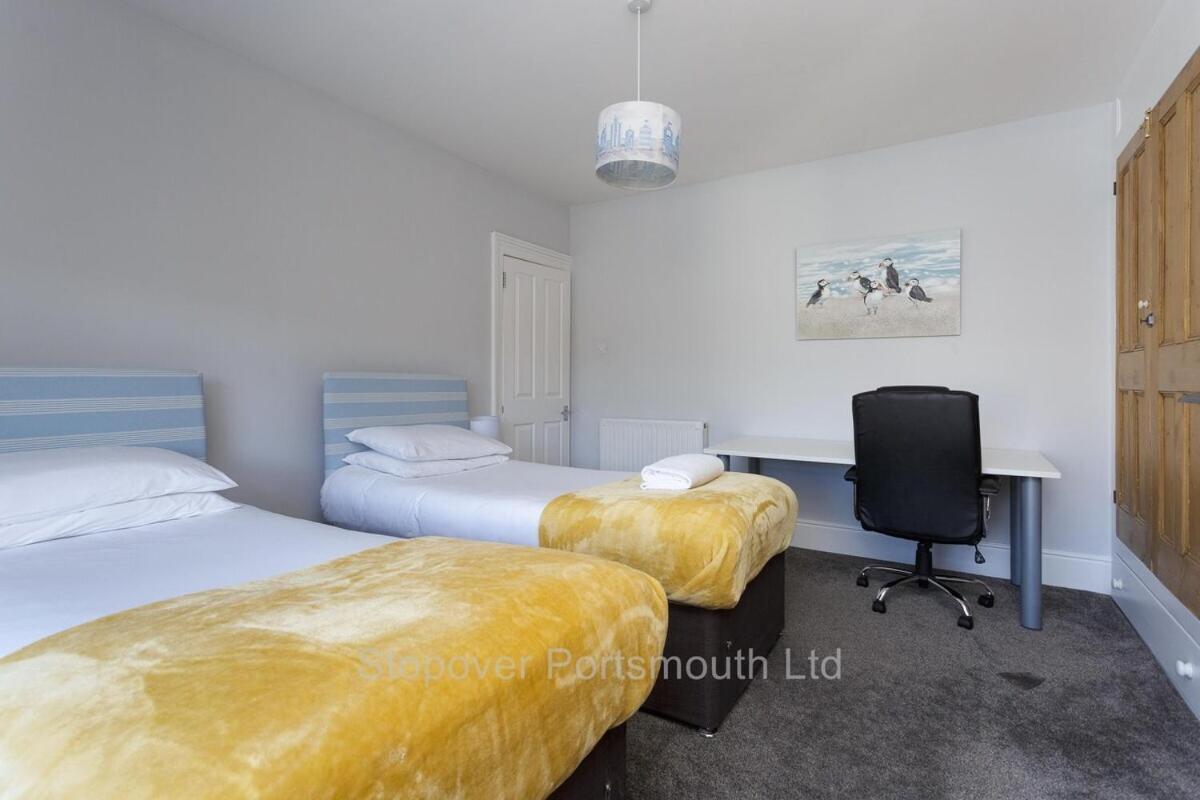 Stopover At Orchard Light And Cosy Apartment