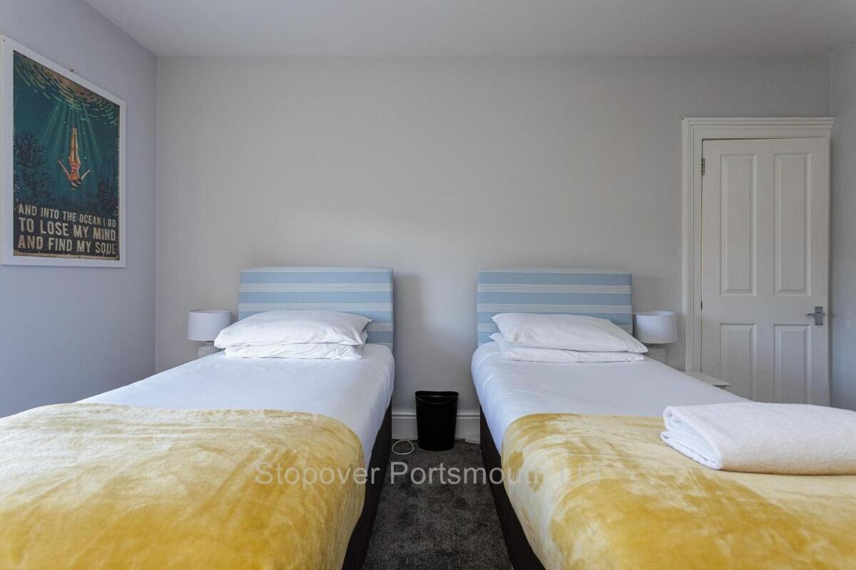 Apartment Stopover At Orchard Light And Cosy *