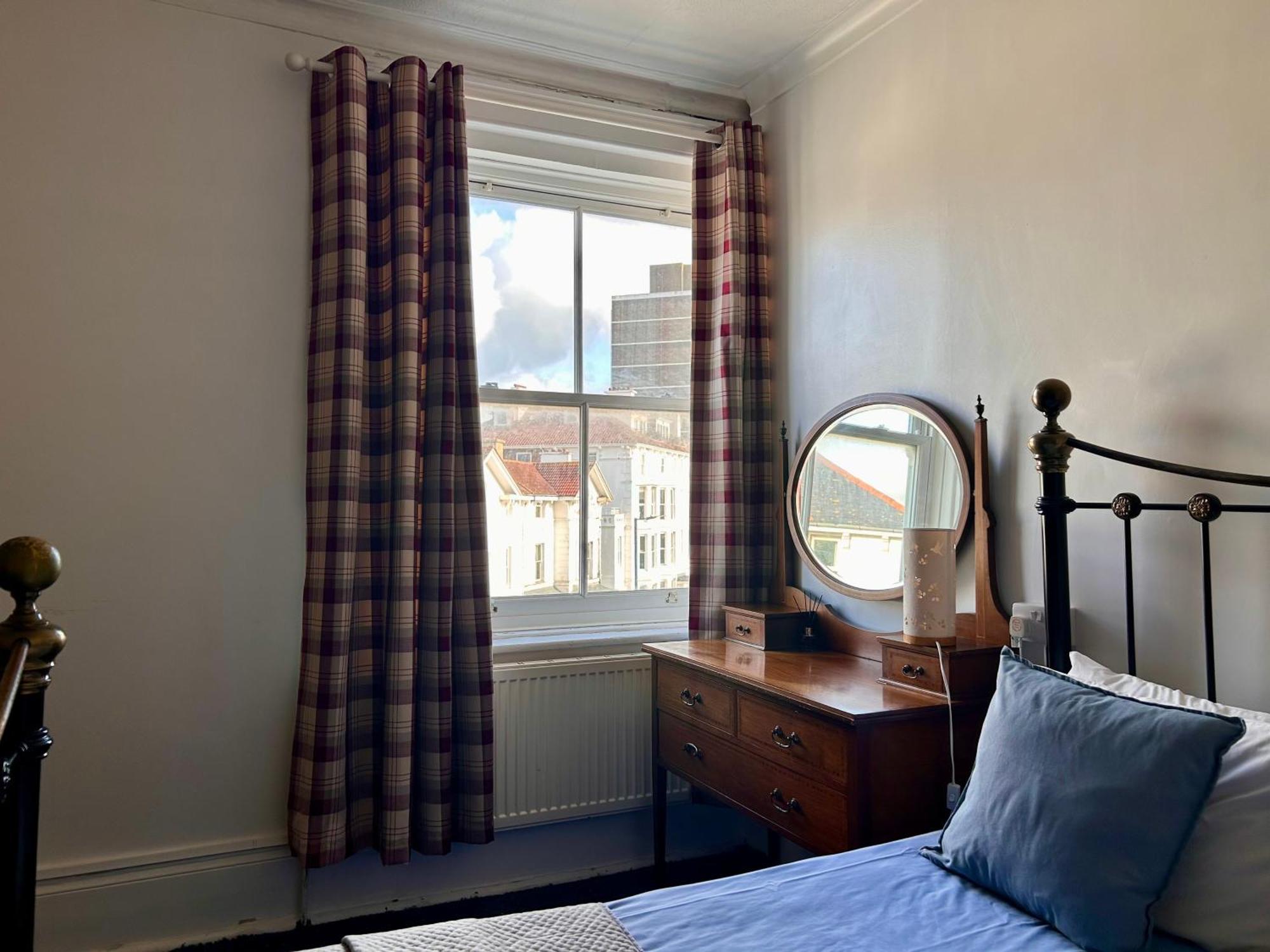 Clarence Quarters Self-catering Aparthotel *