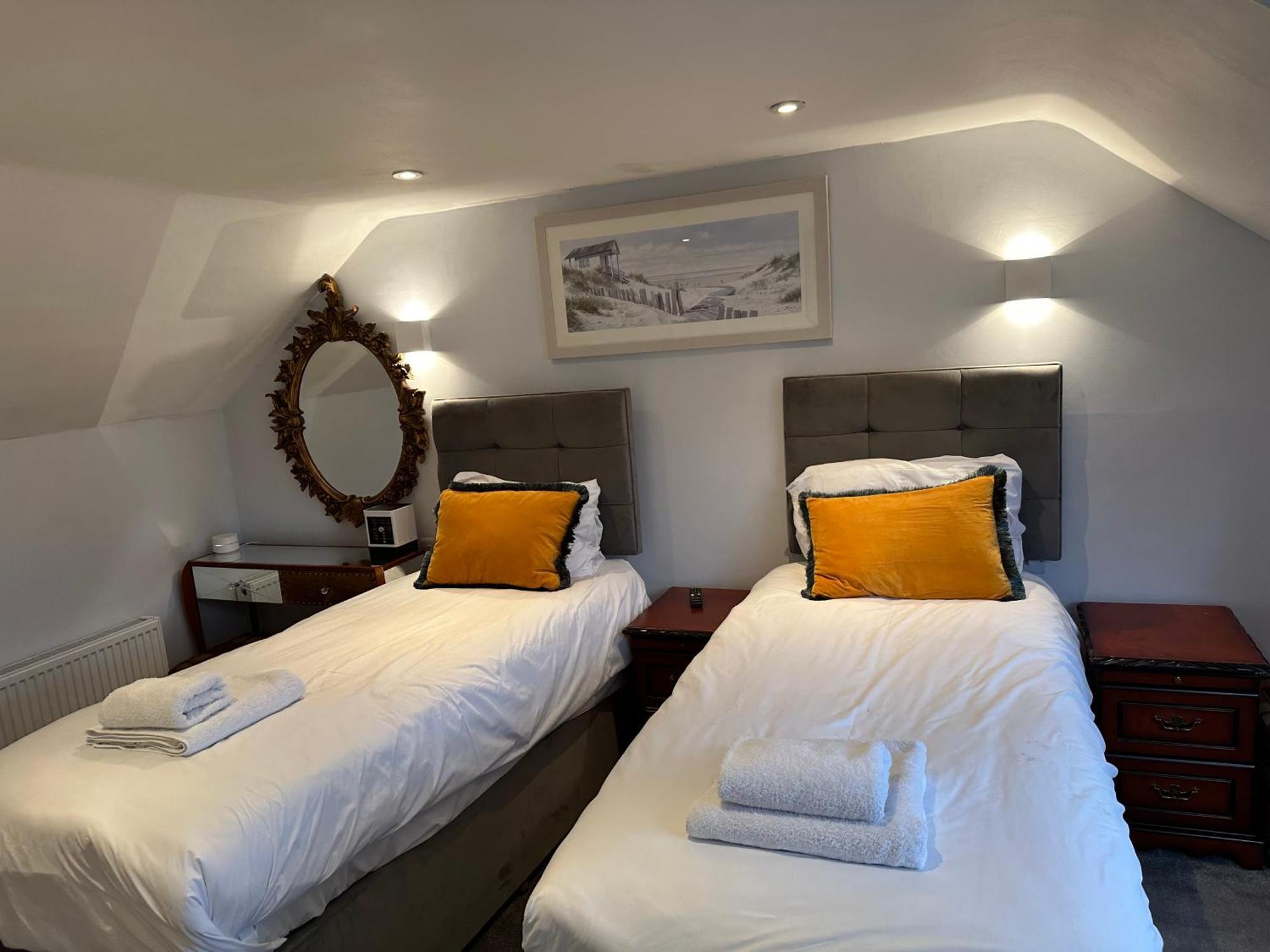 Guest house Ashbys & Hire 4*