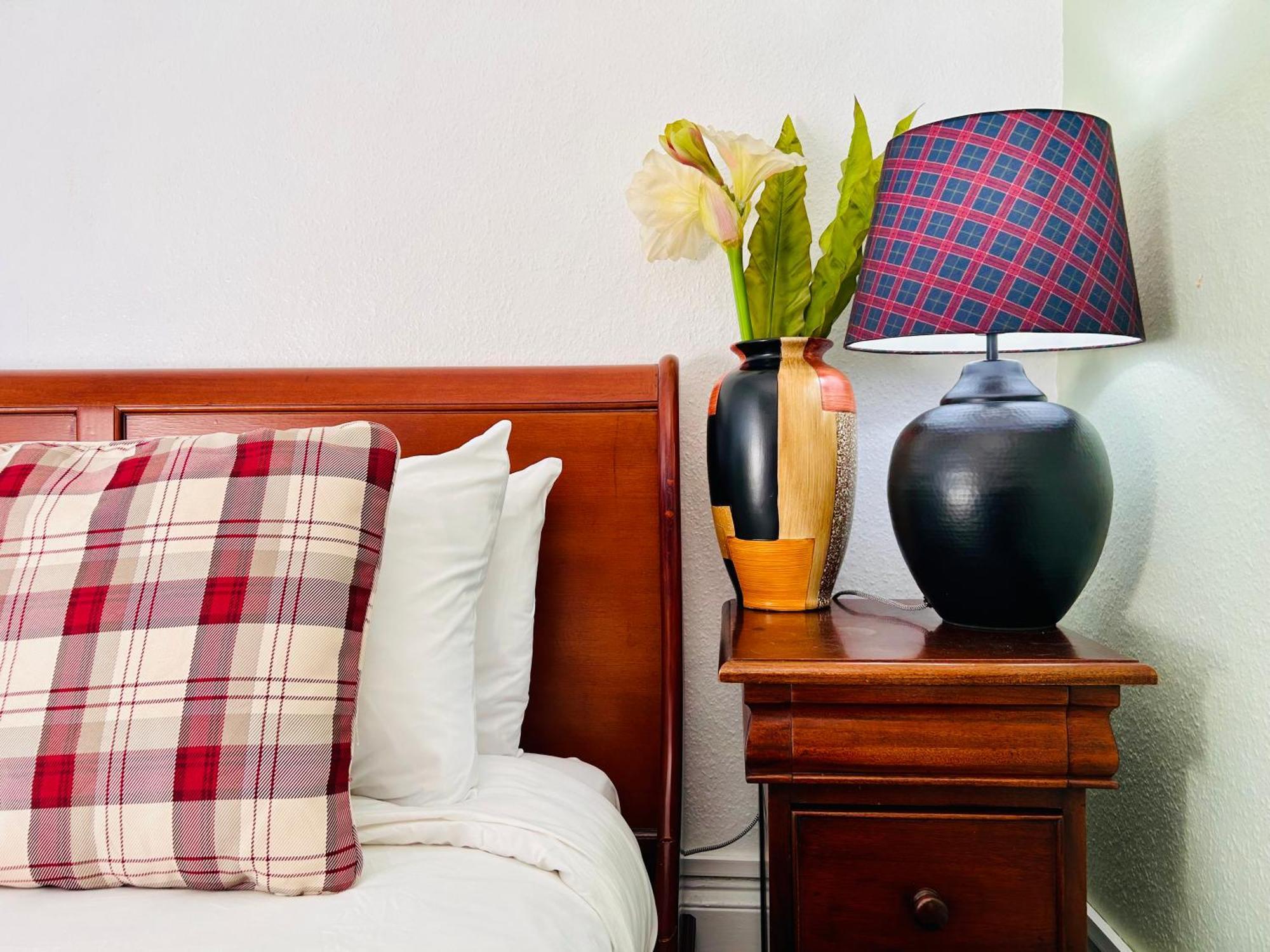 Aparthotel Clarence Quarters Self-catering *