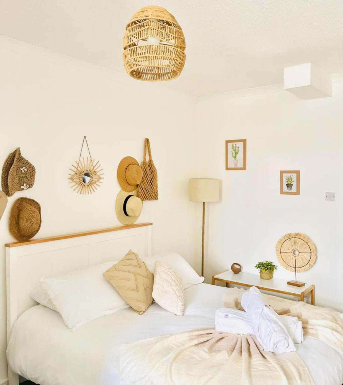 Stunning 3 Double Bedroom Front
