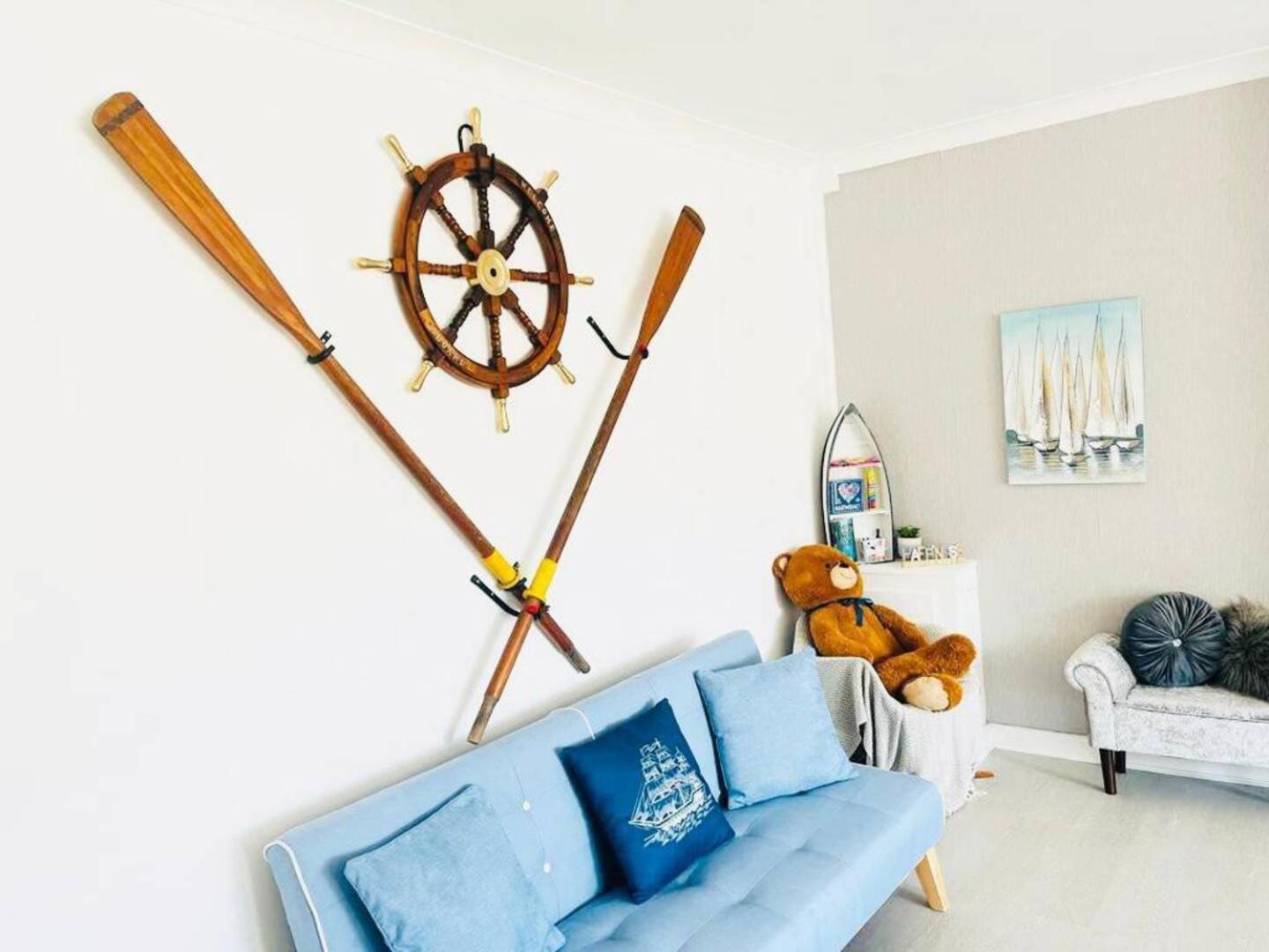 Stunning 3 Double Bedroom Front Apartment Portsmouth
