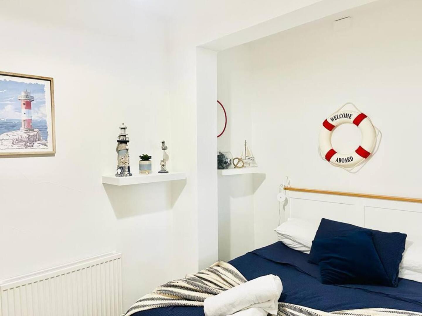 Stunning 3 Double Bedroom Front Portsmouth