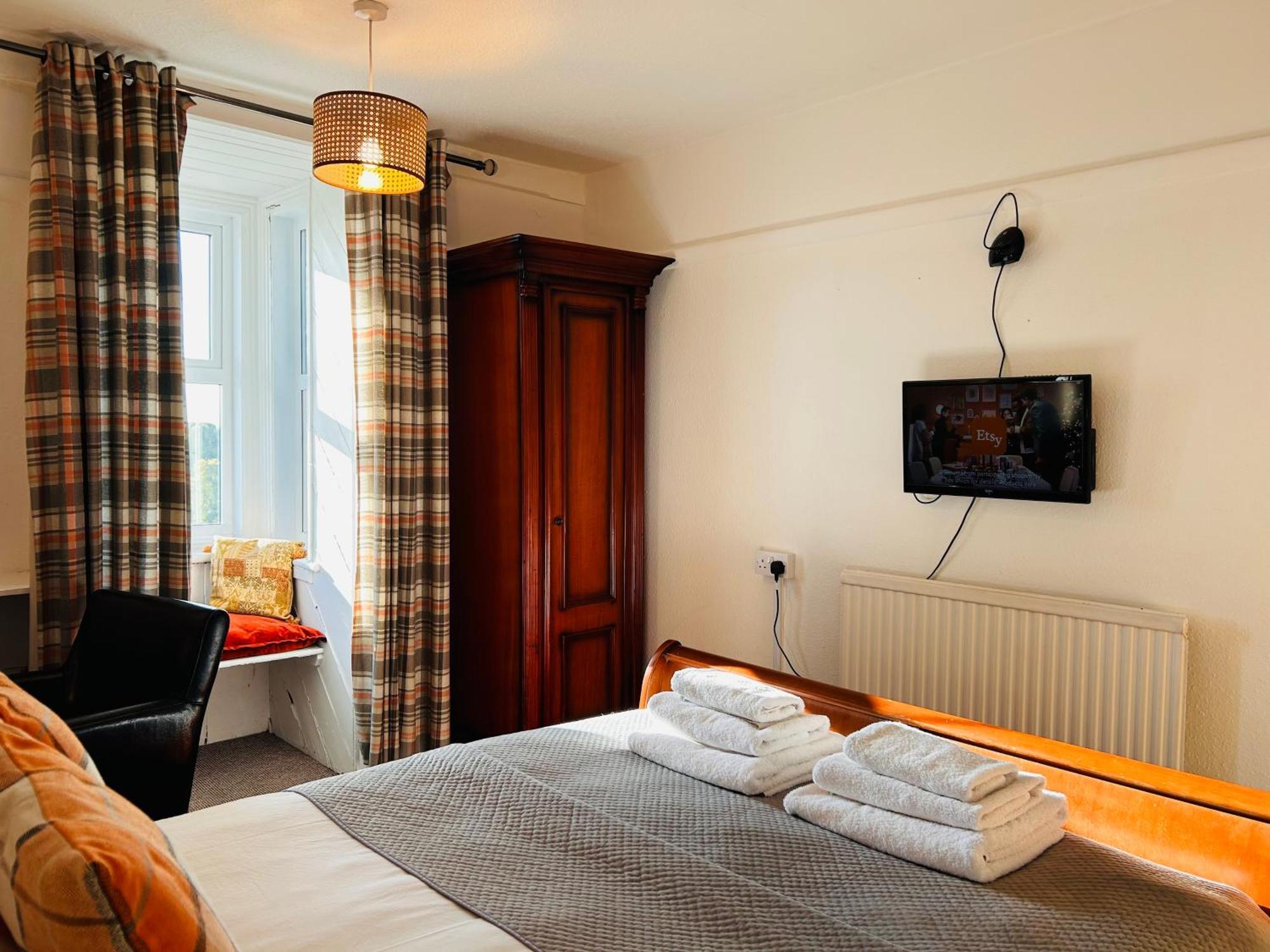 Clarence Quarters Self-catering