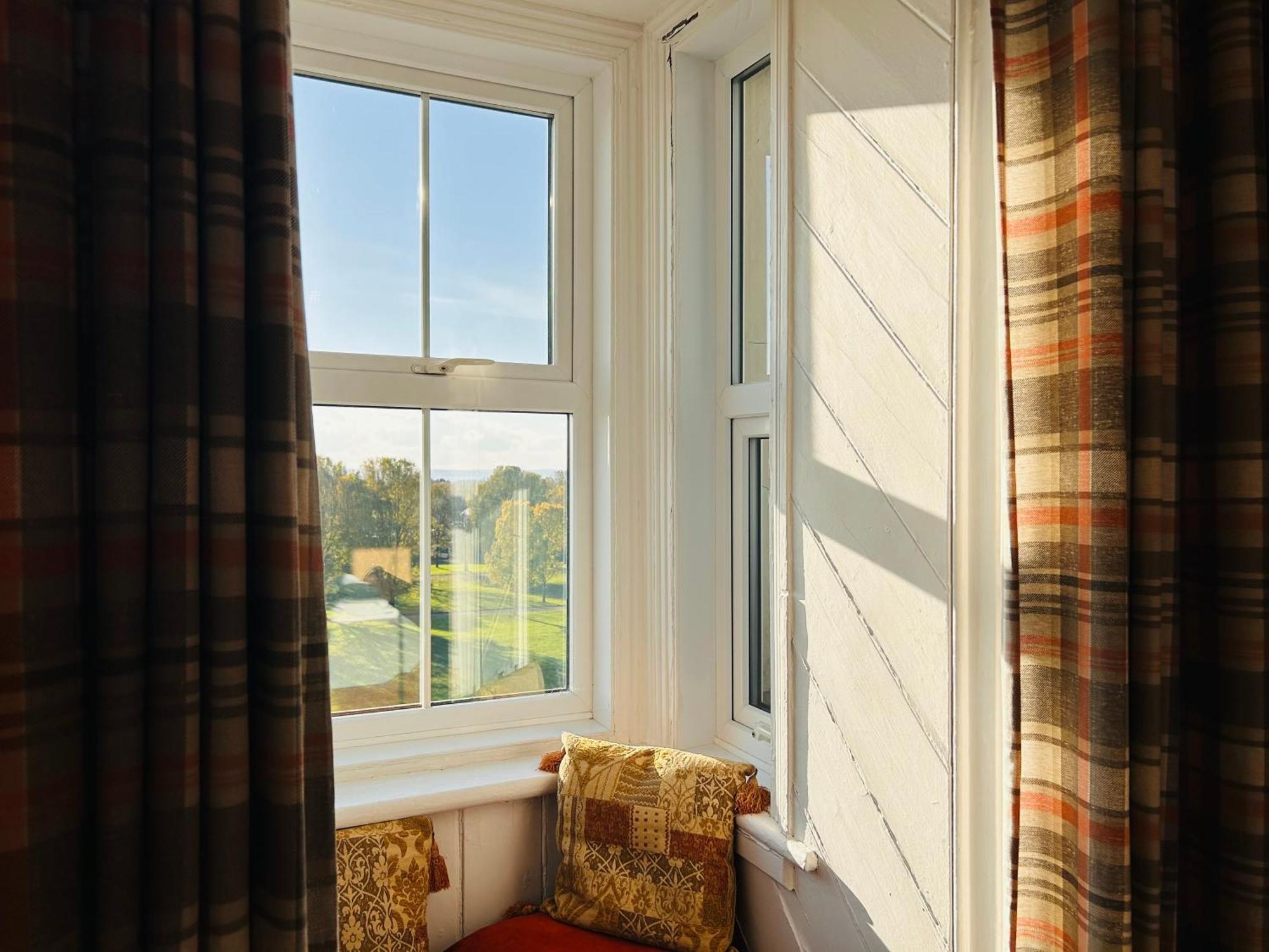Clarence Quarters Self-catering Aparthotel