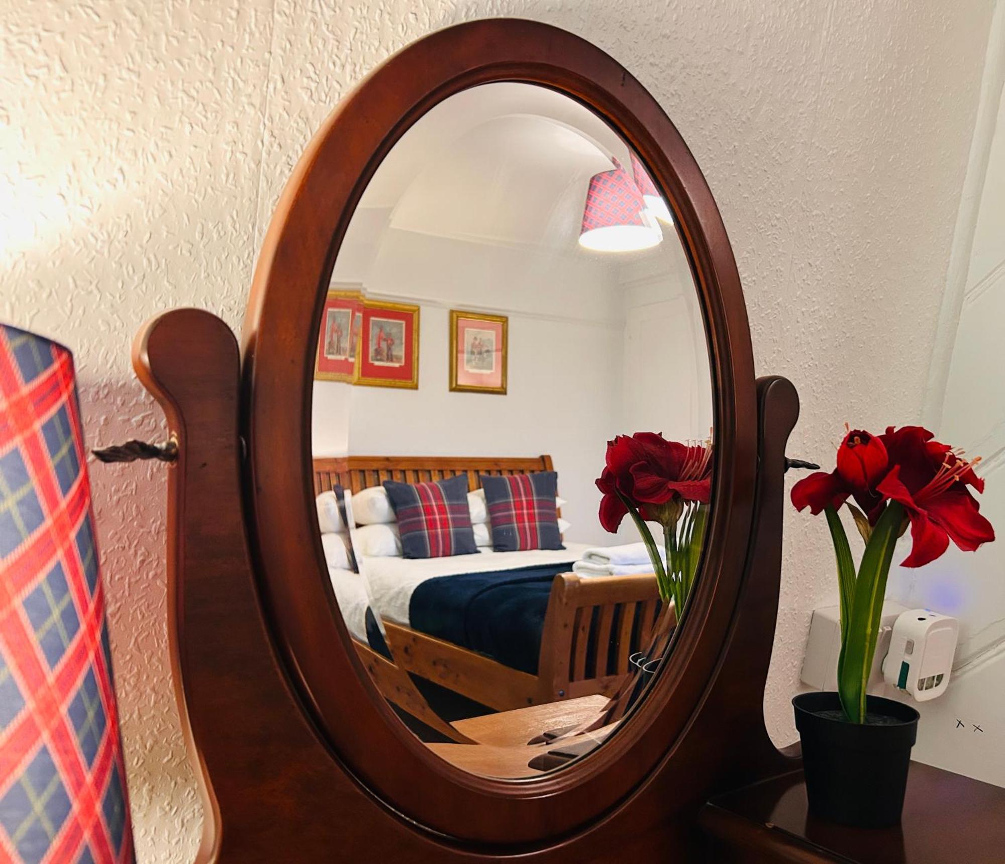 Clarence Quarters Self-catering *