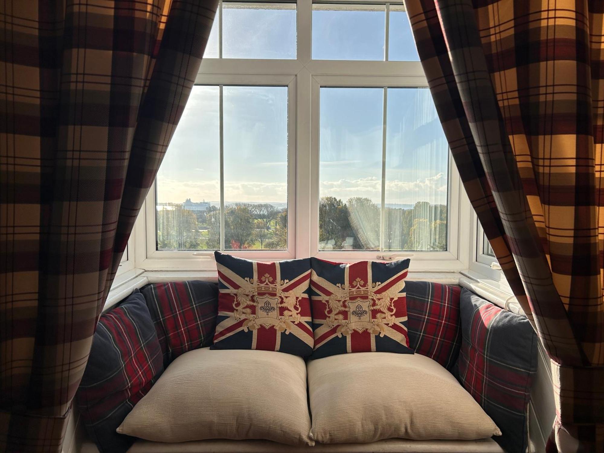 Clarence Quarters Self-catering Aparthotel