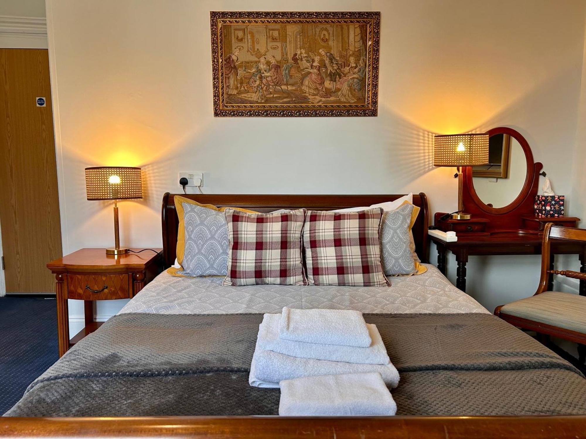Clarence Quarters Self-catering * Portsmouth