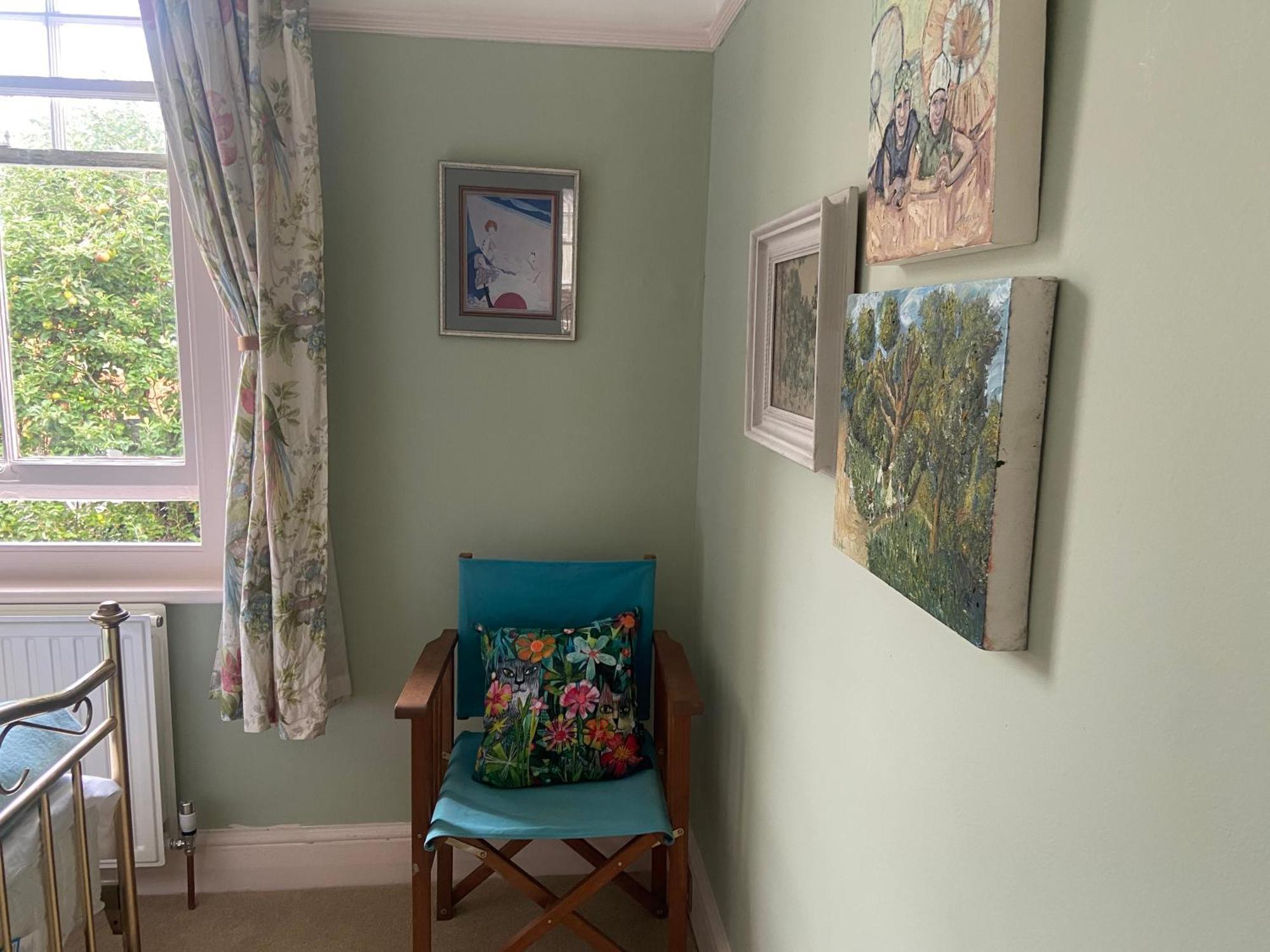 The Blue Door Apartment