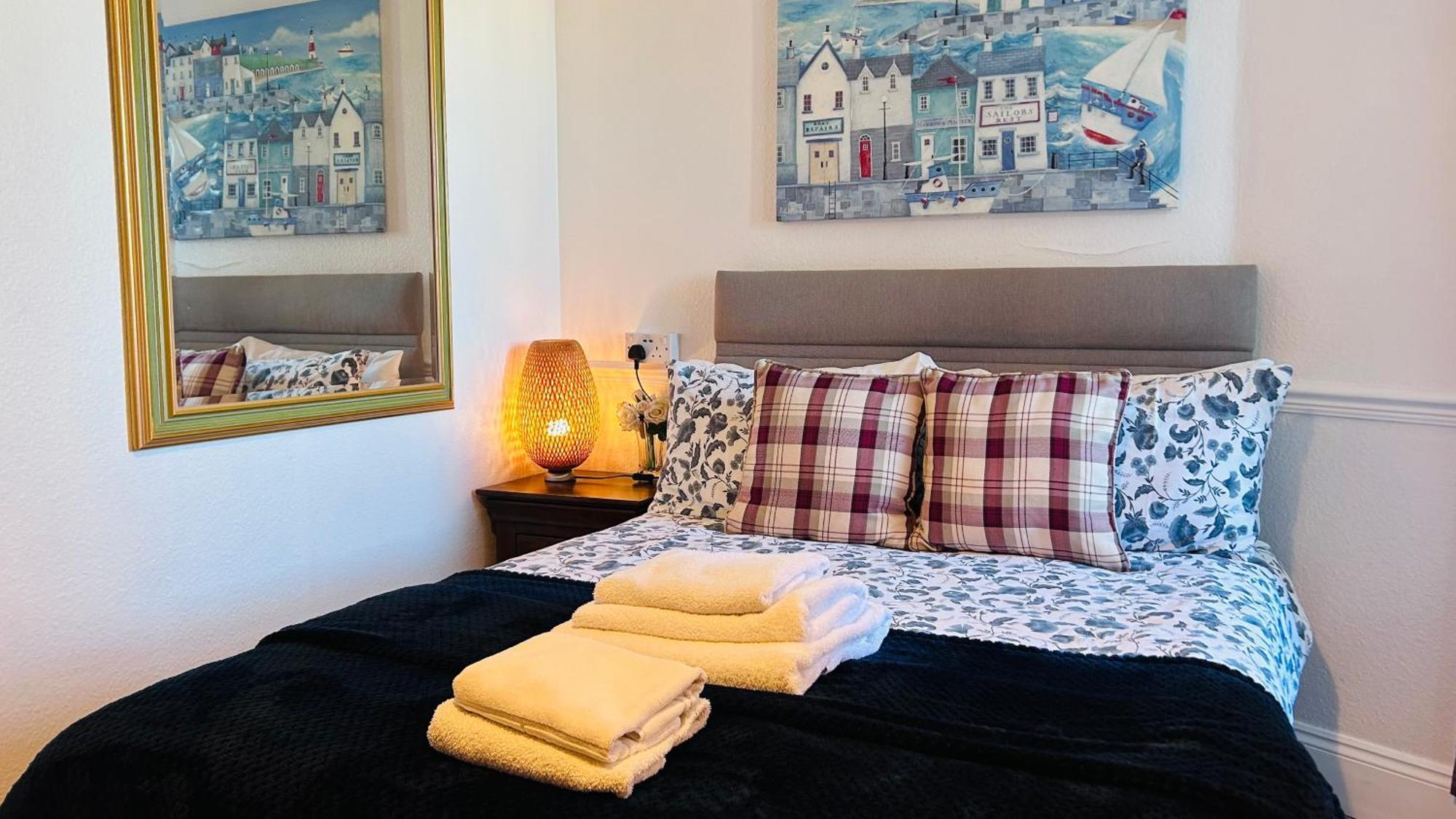 Clarence Quarters Self-catering Aparthotel
