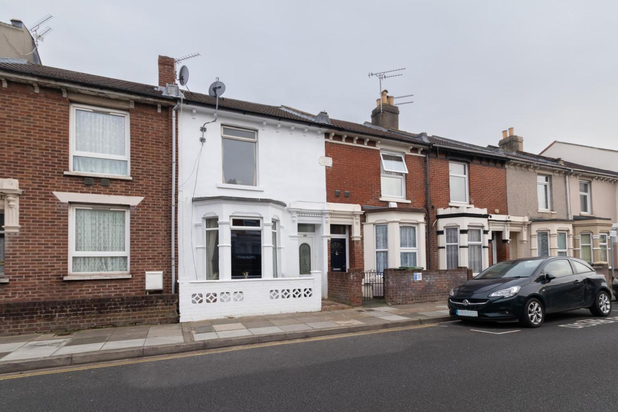 Open Mind - Hottub,7 Beds & Free Parking * Portsmouth