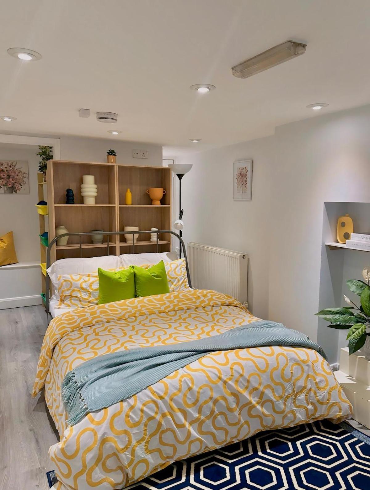 Cozy 1 Bedroom House, Sleeps 3 - Long And Short Welcome Apartment Portsmouth