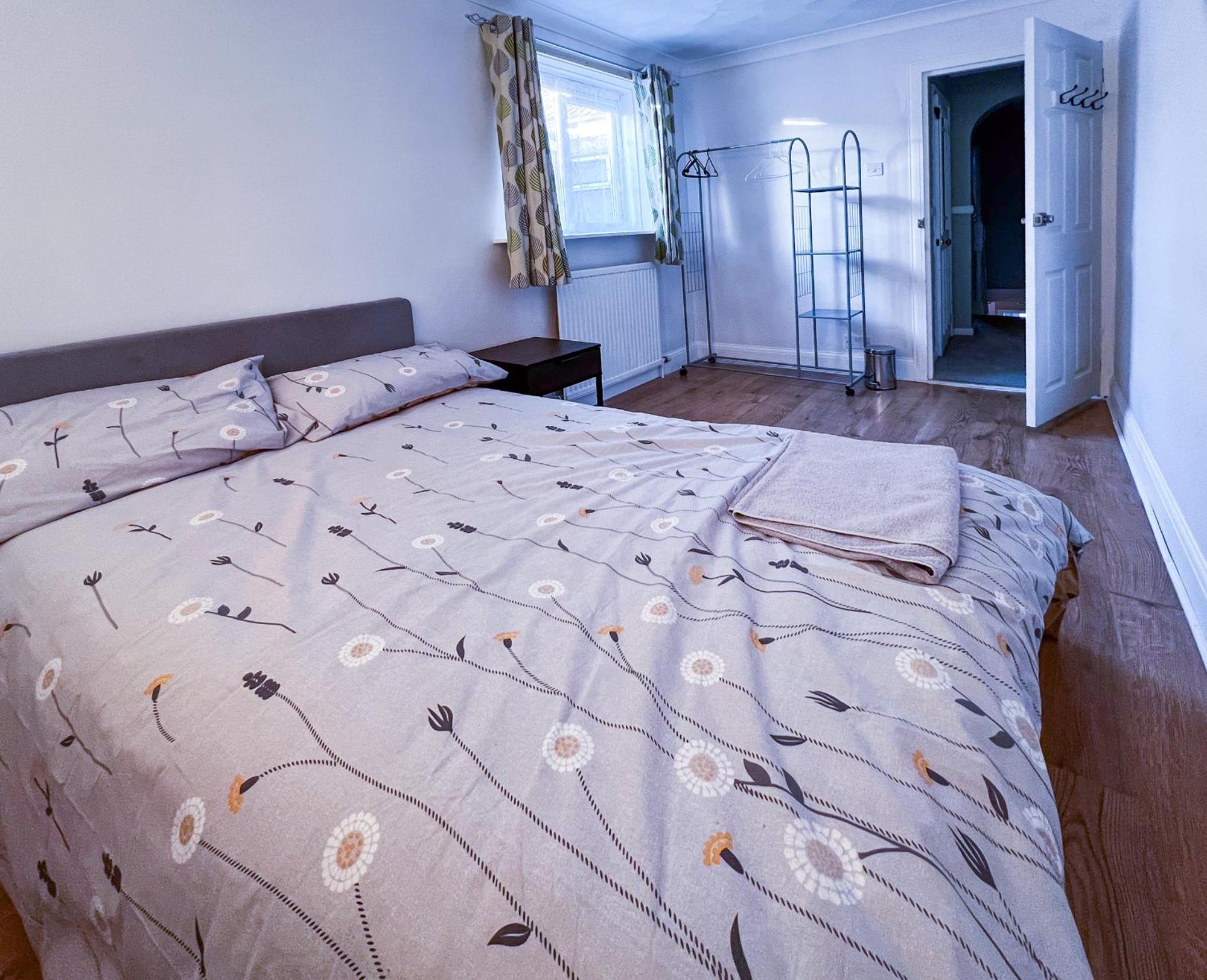 Spacious Retreat - Remote Worker & Family Friendly Portsmouth