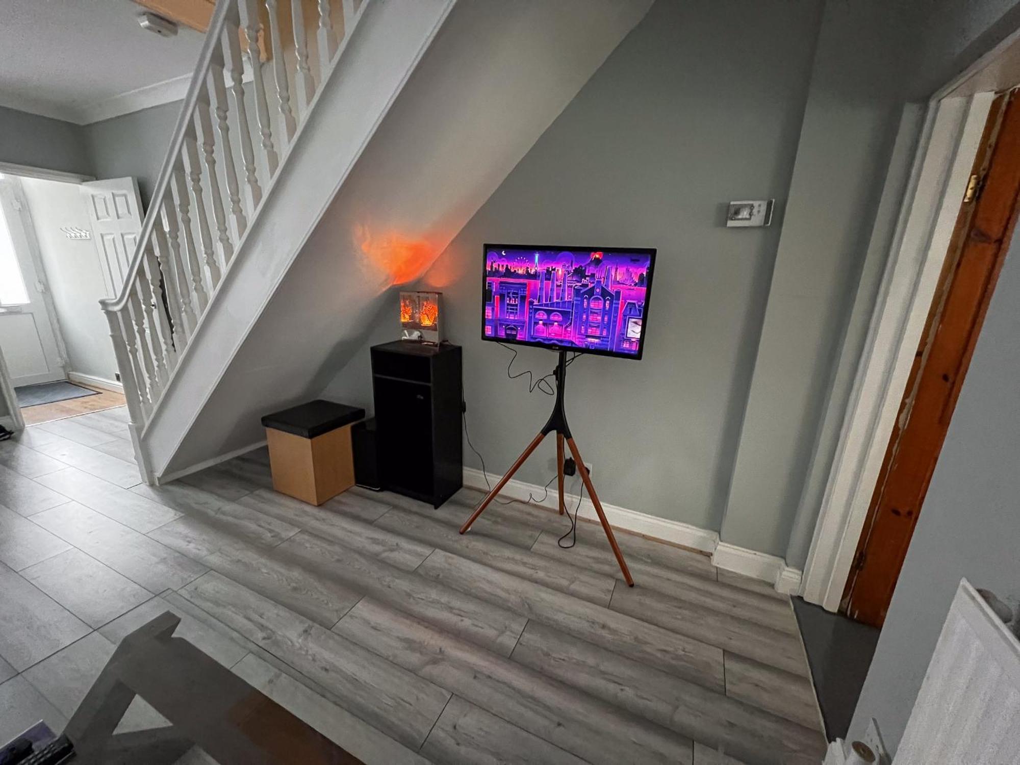 Spacious Retreat - Remote Worker & Family Friendly Holiday home *