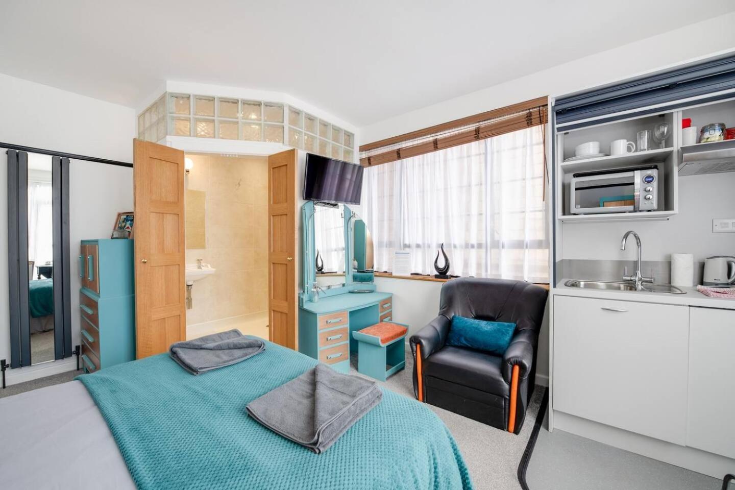 Apartment Ferryman By Places To Be