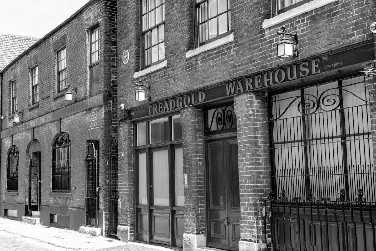 Apartment Treadgold Warehouse Penthouse *