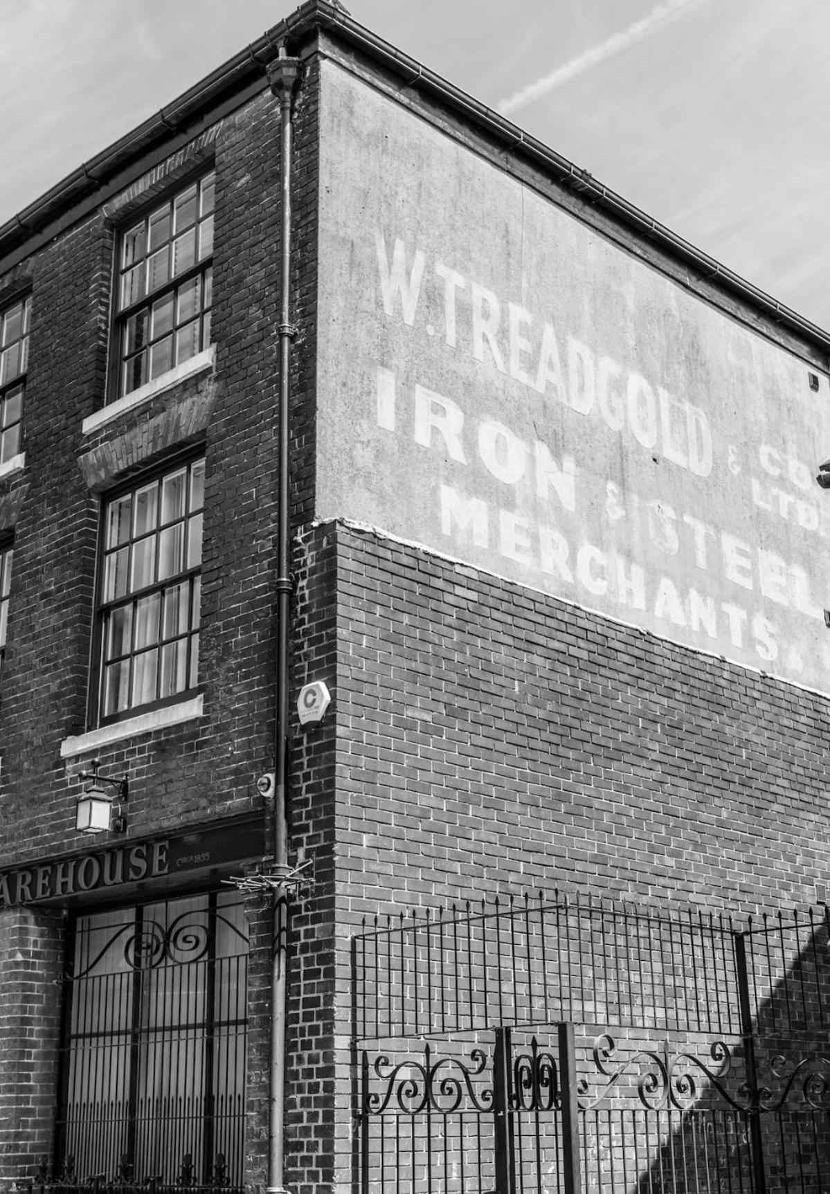Treadgold Warehouse Penthouse Apartment *