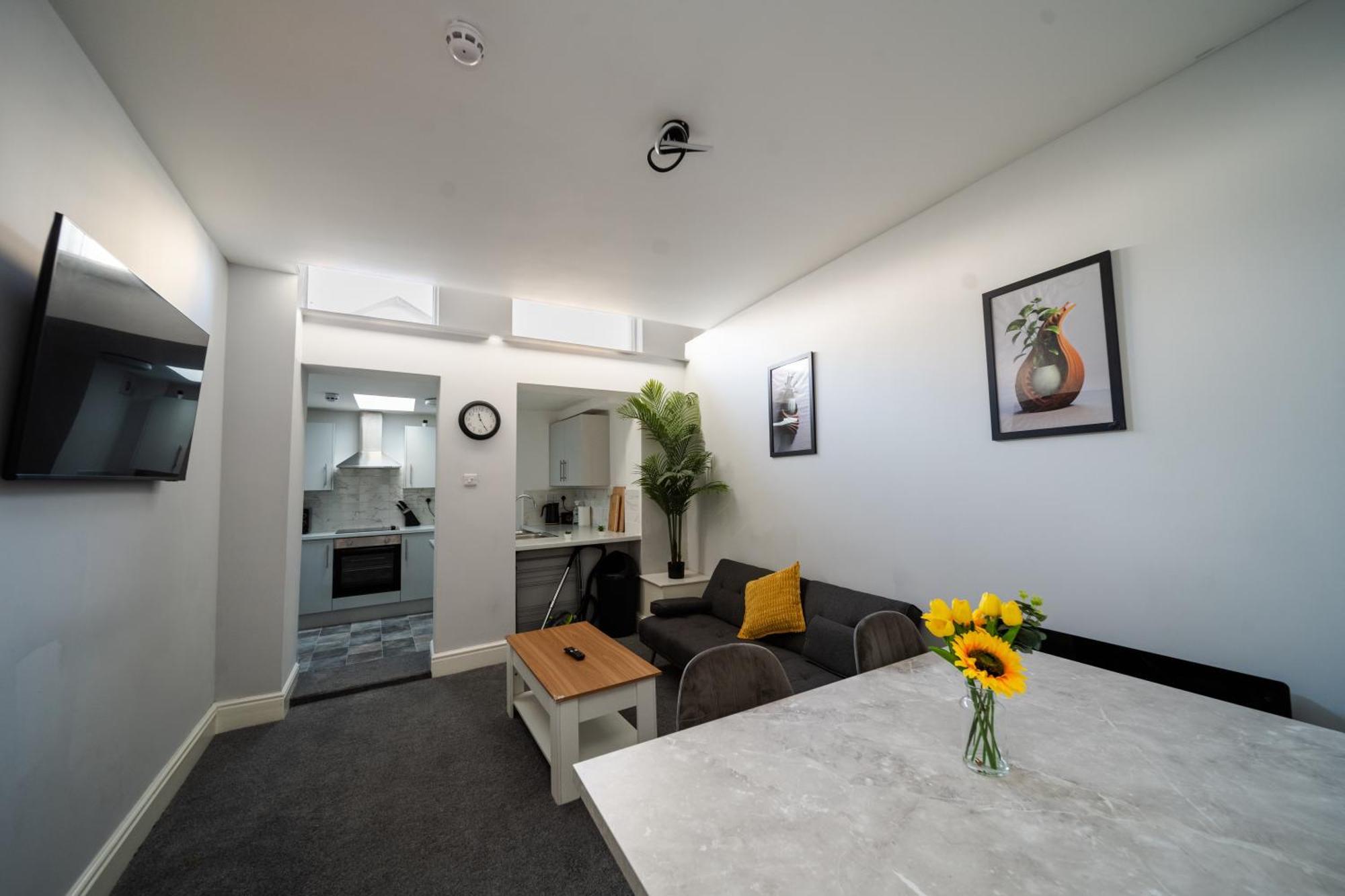 Open Mind - Cosy Flat With 2 Beds *