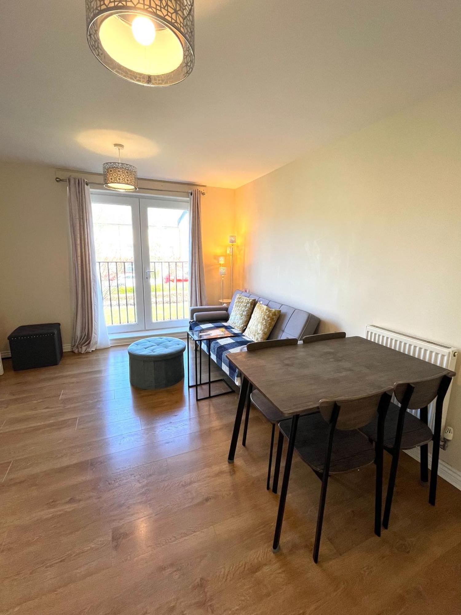 Cosy Two Bedrooms Flat Suitable For A Short Trip * Portsmouth