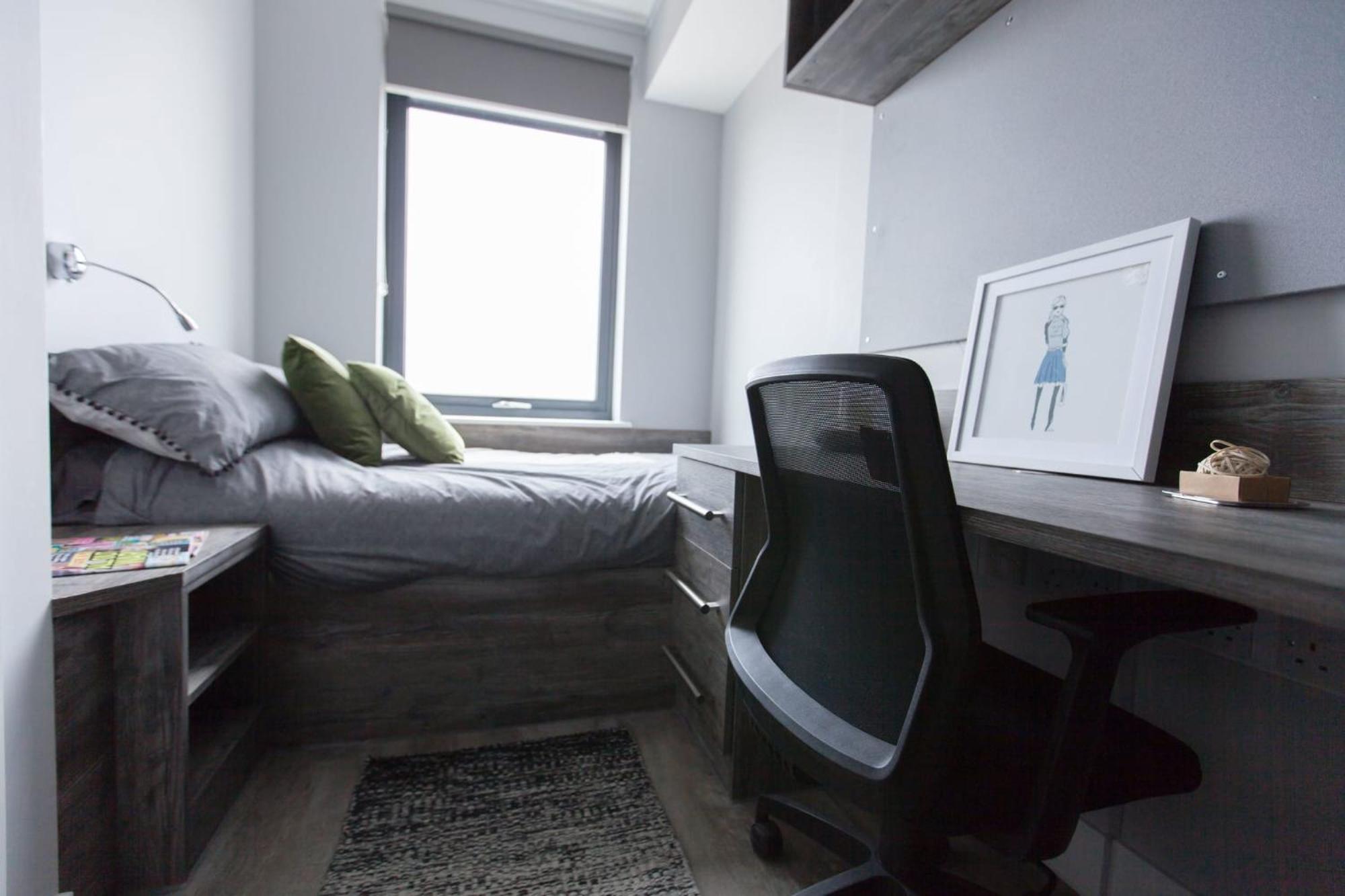 For Students Only Crown Place In Apartment *