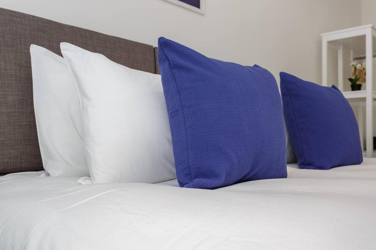 Sovereign Gate 1 - City Centre 2 Bed Wparking Apartment *