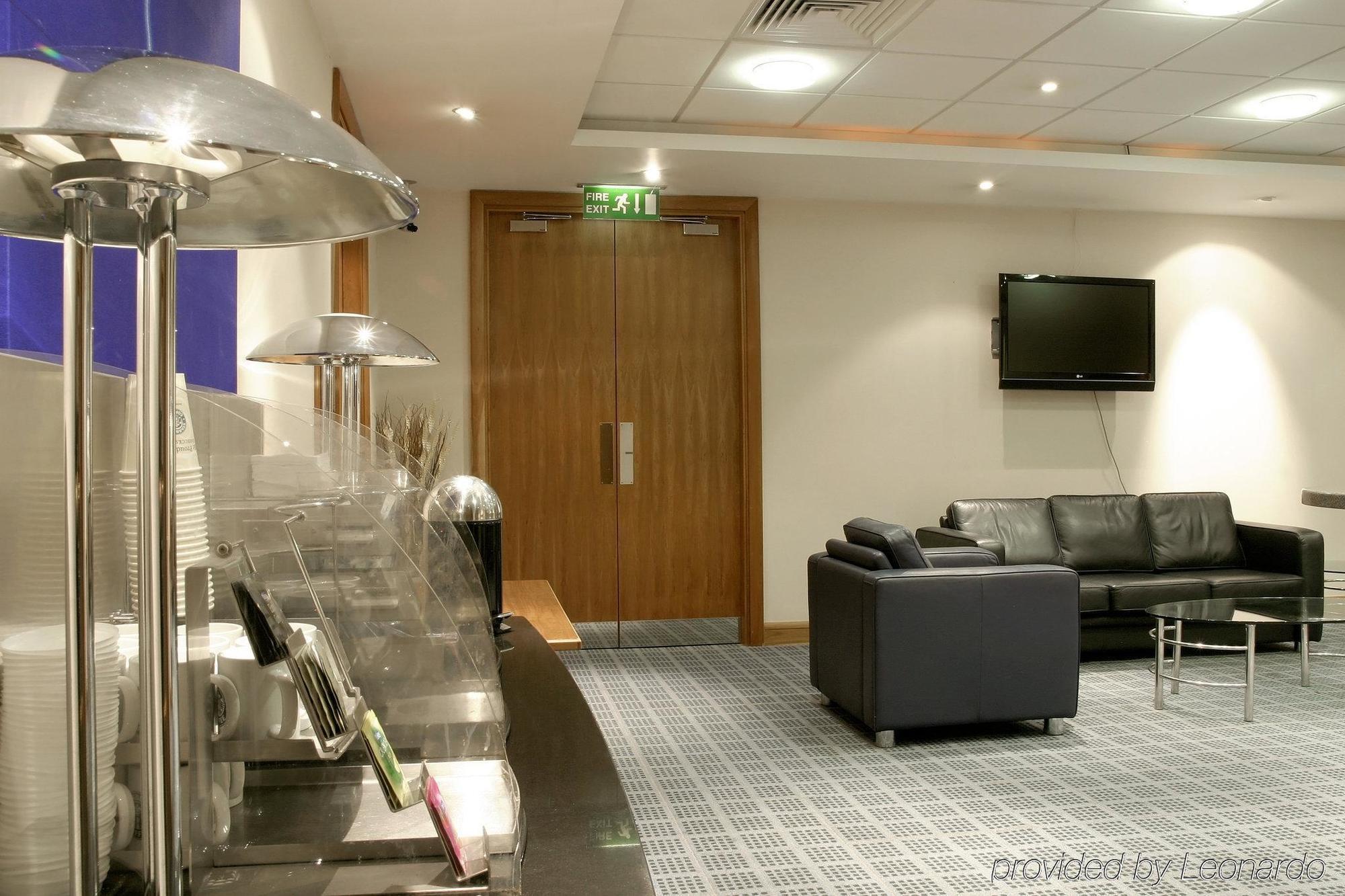 Hotel By Ihg 4*