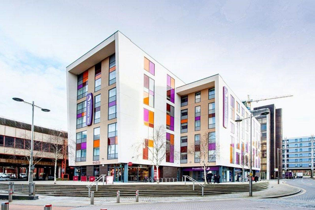 Premier Centre Hotel 3*