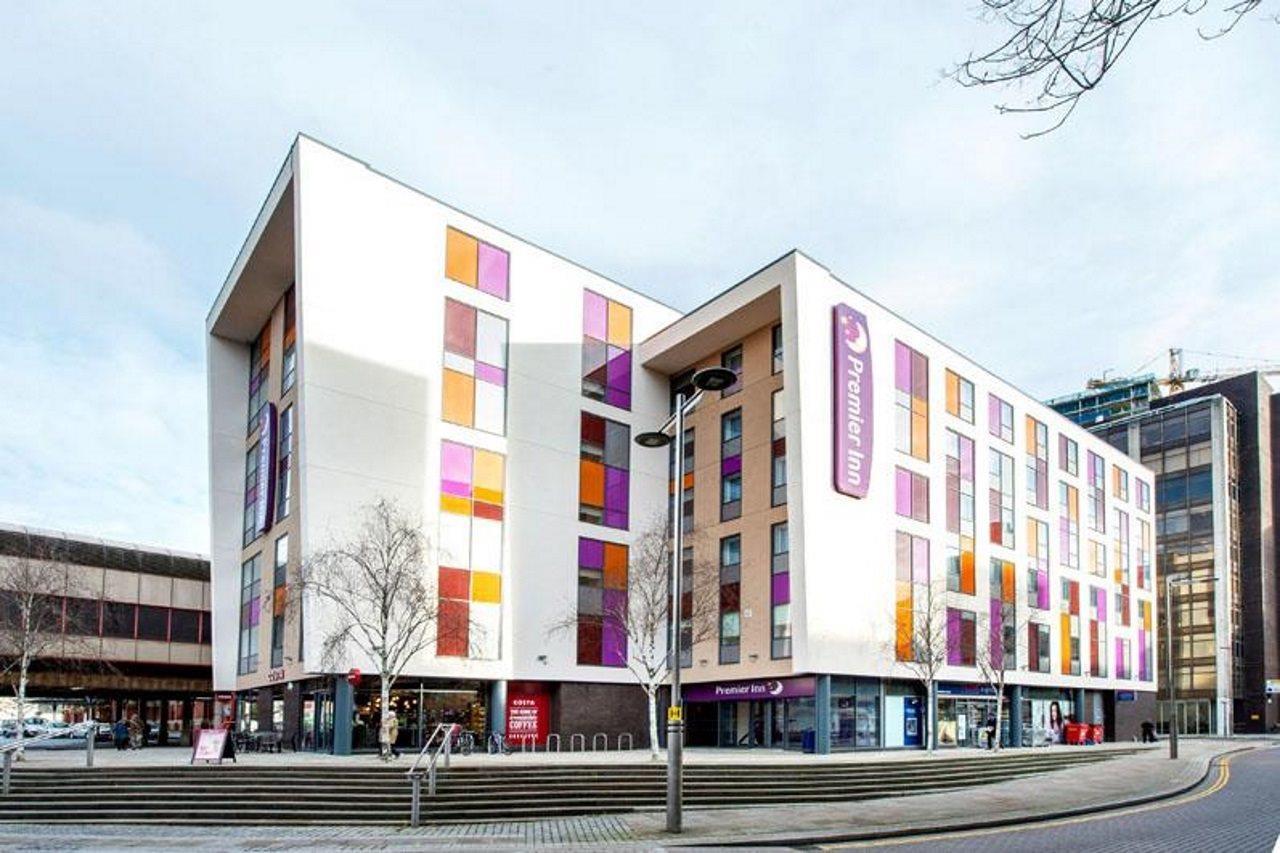 Premier Centre 3*