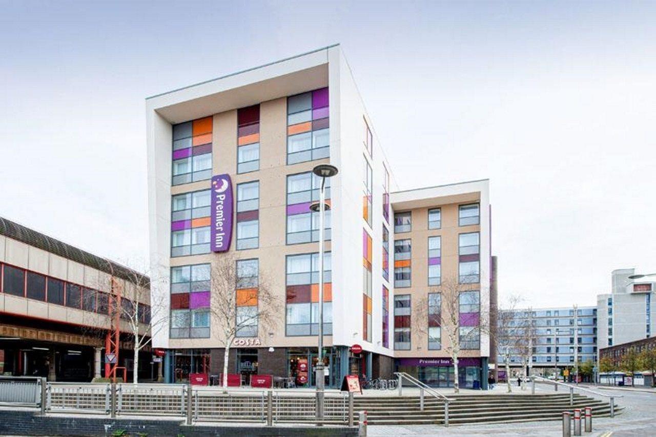 Premier Centre Hotel 3*