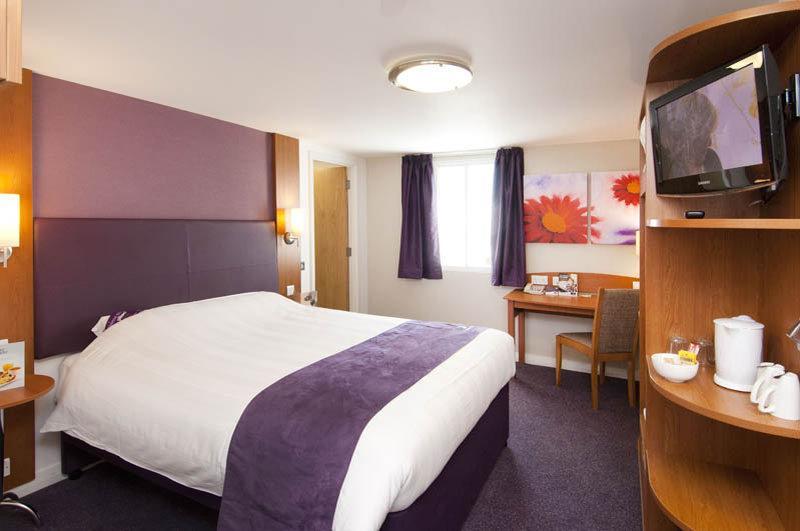 Premier North Harbour Hotel