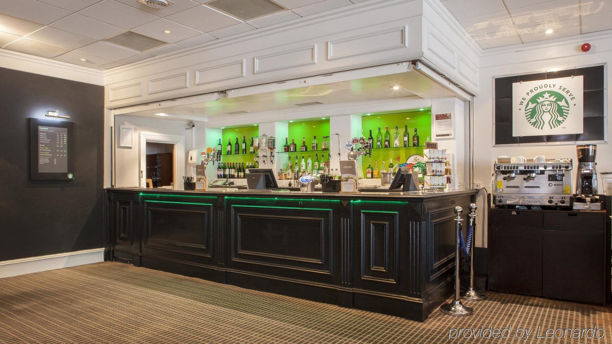 By Ihg