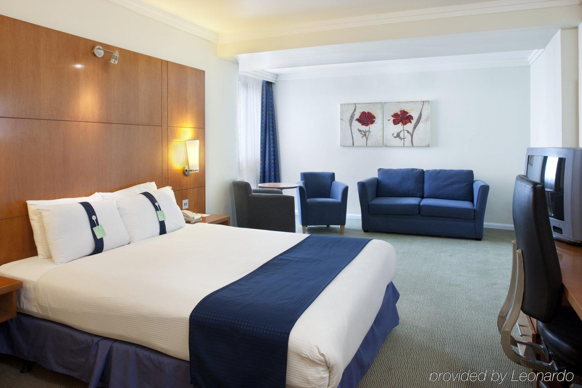 By Ihg 4* Portsmouth