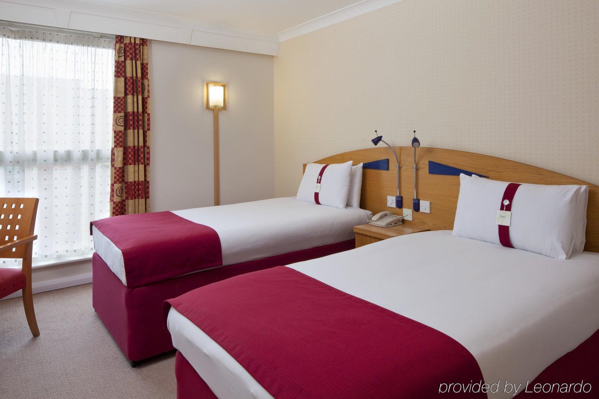 Hotel Express Gunwharf Quays By Ihg