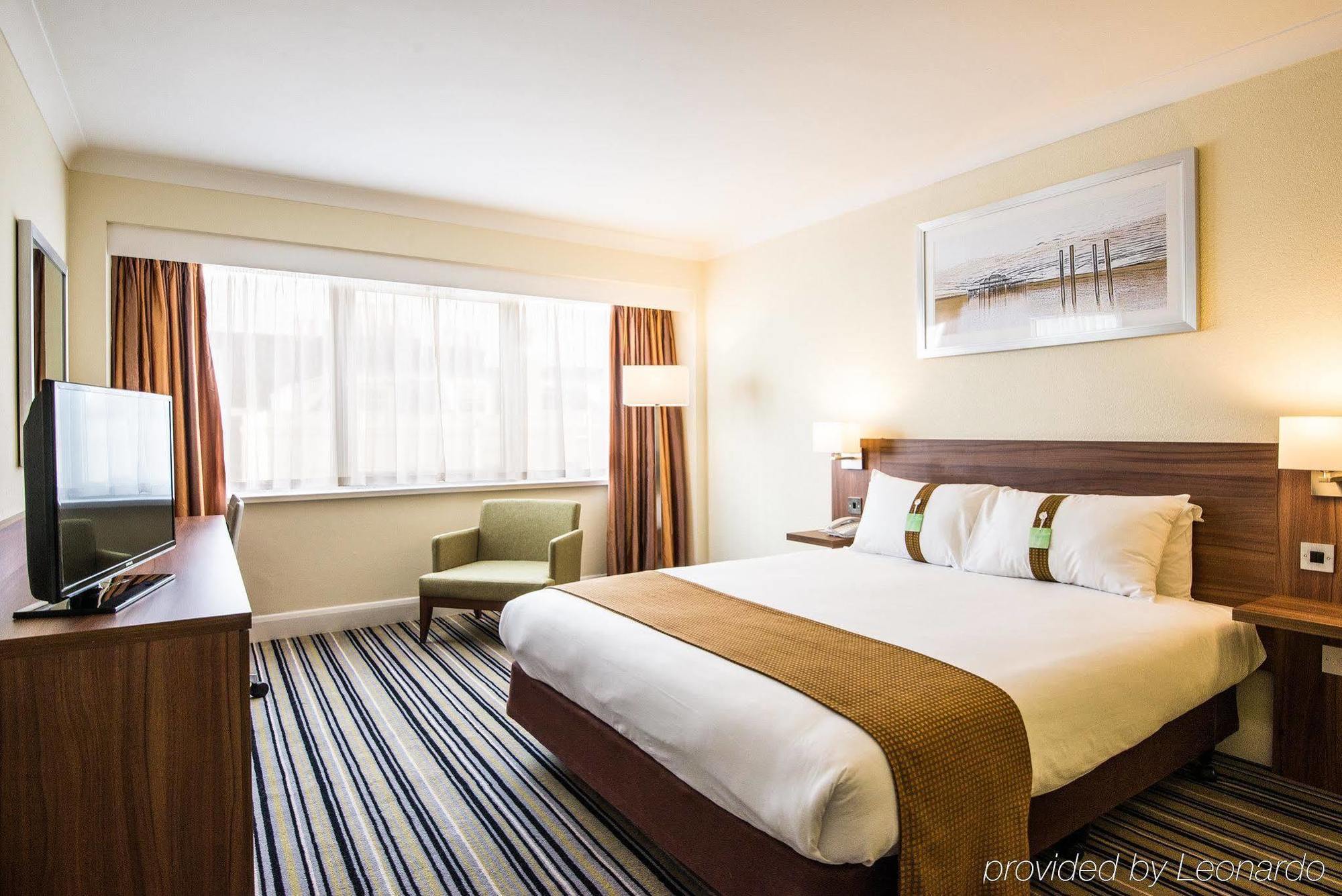 Hotel By Ihg