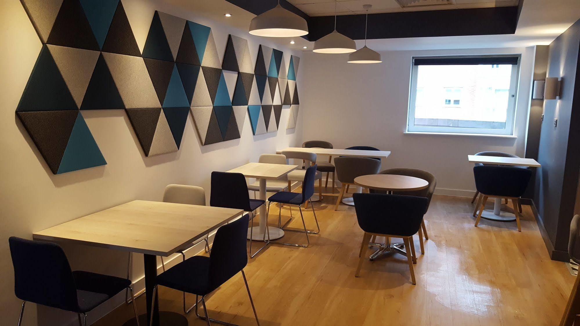 Express Gunwharf Quays By Ihg