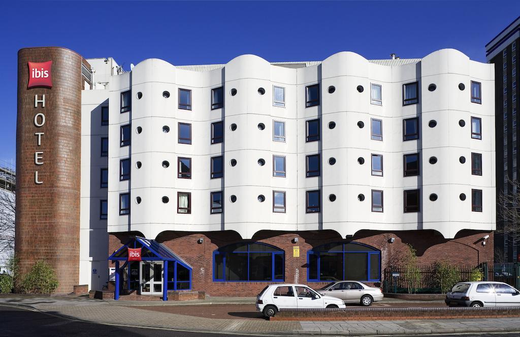 Ibis Hotel 3*