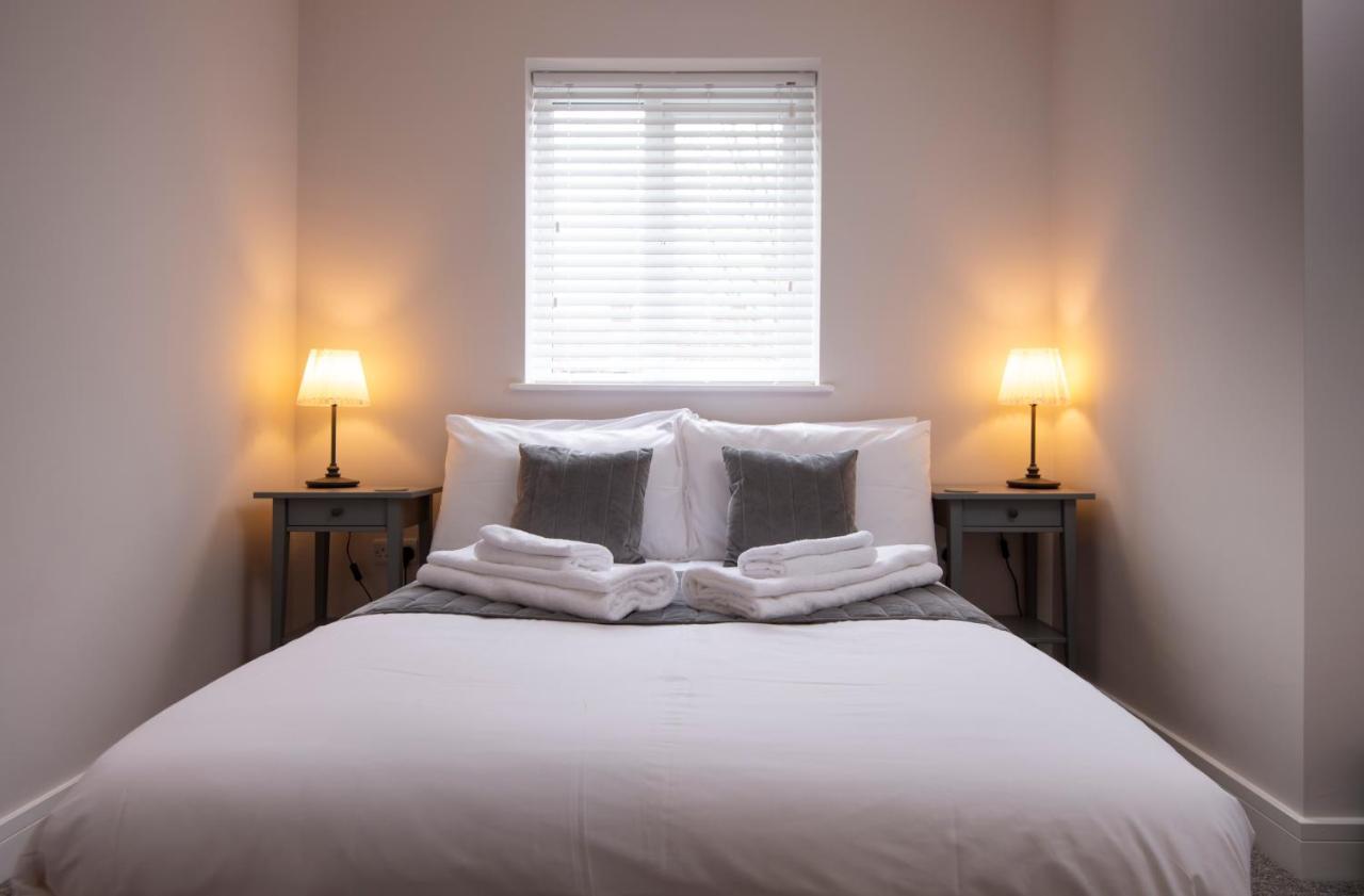 Apartment Harold House - Modern Open Plan 4 Bedroom, 3 Bathroom House In Southsea,