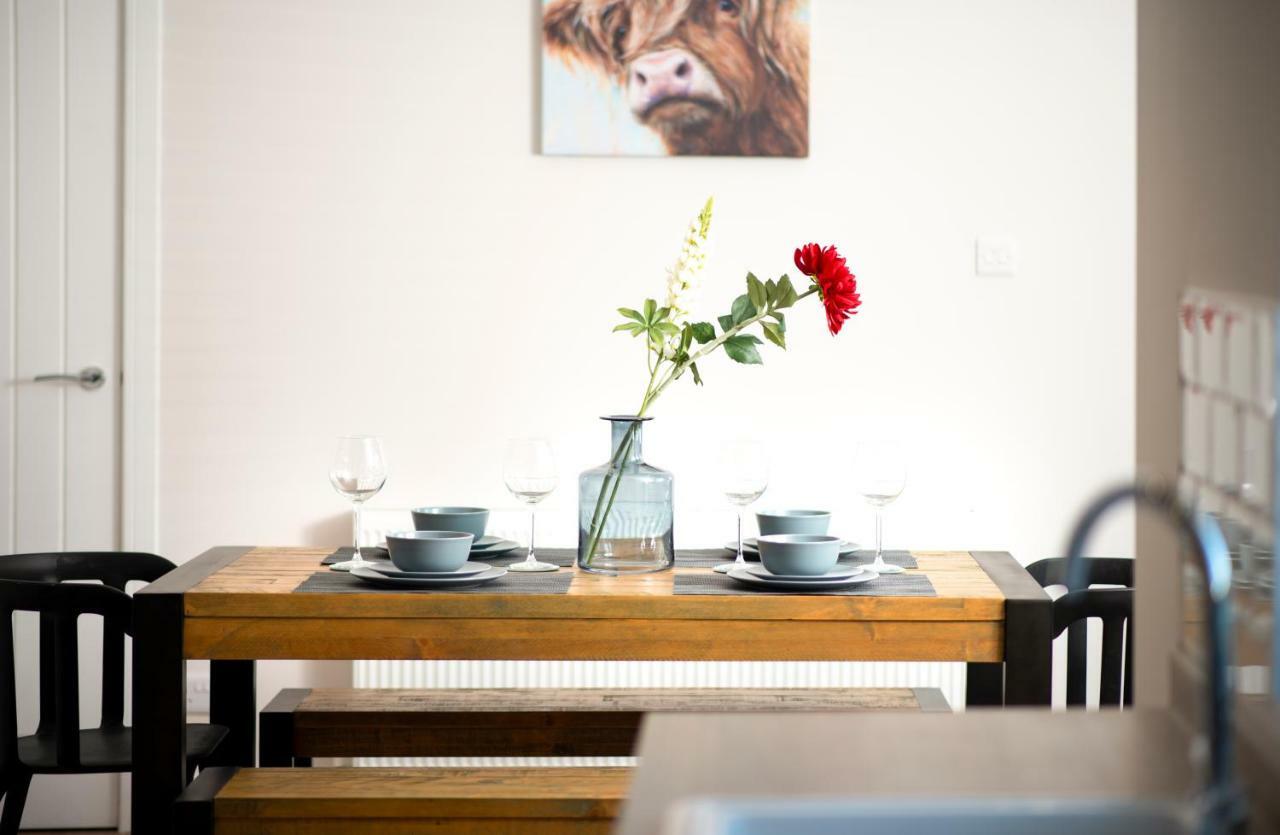 Apartment Morley - Modern 3 Bedroom, 2 Bathroom House With Garden In Southsea, *