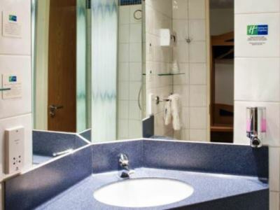 Express Gunwharf Quays By Ihg Hotel