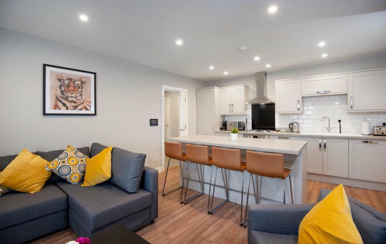 Apartment Flat D - Modern, Floor, 2 Bedroom, 2 Bathroom In Southsea, Portsmouth