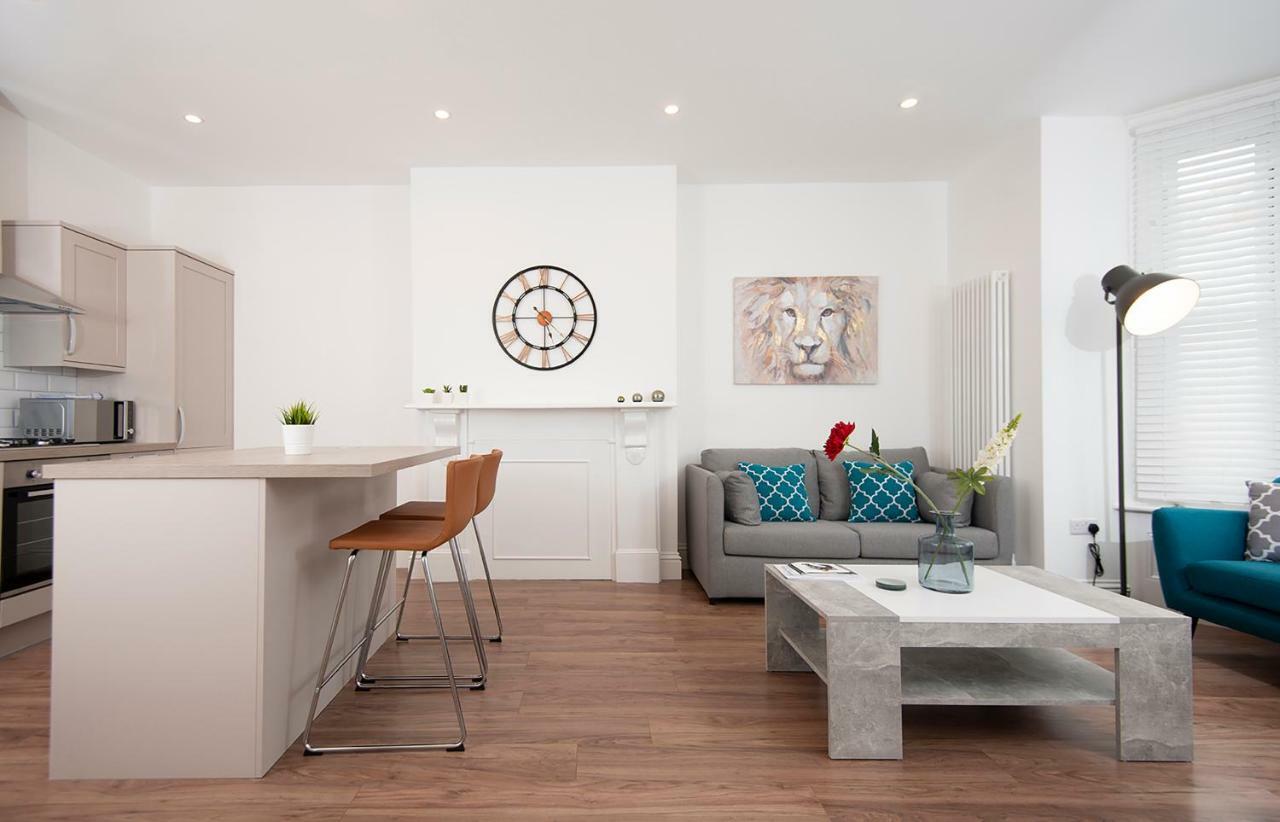 Flat A - Spacious Ground Floor, 1 Bedroom In Southsea, Apartment
