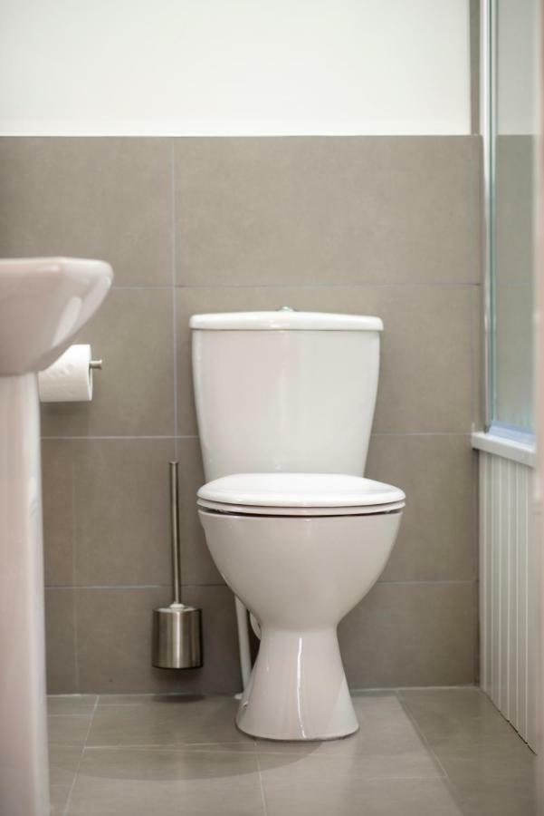 Apartment Flat D - Modern, Floor, 2 Bedroom, 2 Bathroom In Southsea,