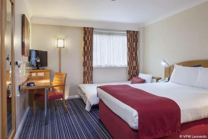 Hotel Express Gunwharf Quays By Ihg Portsmouth