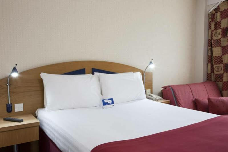 Express Gunwharf Quays By Ihg 3* Portsmouth